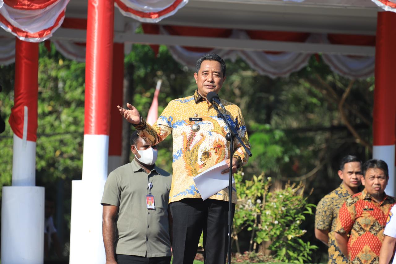 Gelar Apel Pagi, Pj Gubernur Sulsel Bahtiar Sampaikan 3 Instruksi Presiden Jokowi