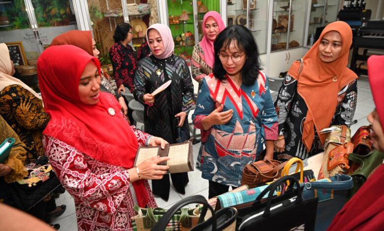 Dekranasda Sulsel Siap Meriahkan Event Kriyanusa 2023, 3 Produk UMKM ini Bakal Ikut Awards