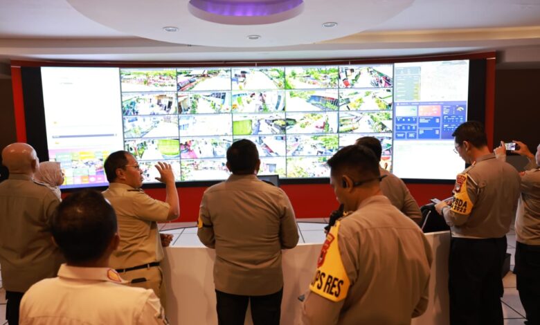 Kapolda Sulsel Puji Danny Pomanto Pasang Ribuan CCTV di Makassar