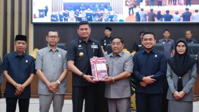 Bupati Adnan Serahkan Ranperda APBD Perubahan TA 2023 Ke DPRD Gowa
