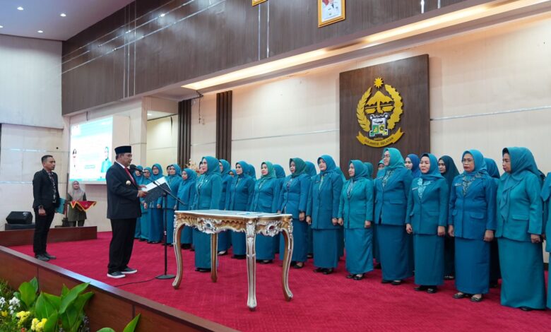 Kukuhkan Pengurus TP PKK dan Bunda PAUD Sulsel, Pj Gubernur Bahtiar Minta Bersinergi dengan Kabupaten/Kota