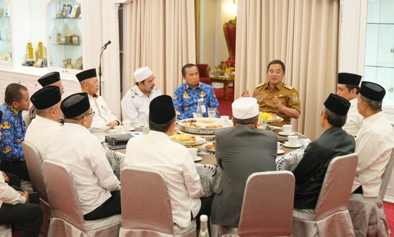 Pj Gubernur Bahtiar Bincang Santai dengan MUI Sulsel