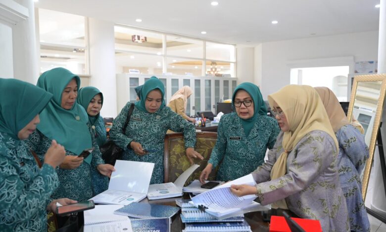 TP PKK Kota Makassar dan TP PKK Kkota Baubau Saling Berbagi Inovasi Program Kesejahteraan Masyarakat