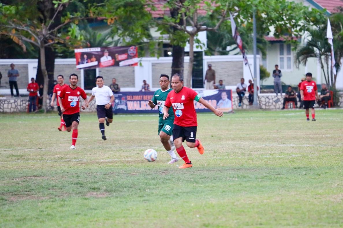 Laga Persahabatan Forkopimda Makassar Lawan Kodam XIV Hasanuddin Jadi Pembuka Kejuaraan Wali Kota Cup 2023