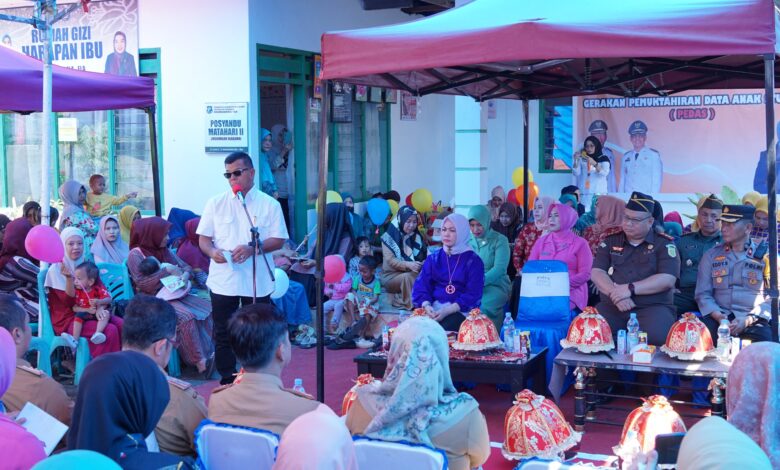 Andi Utta Minta Camat Lurah Kades Fokus Kerja Turunkan Angka Stunting 50 Persen di 2024