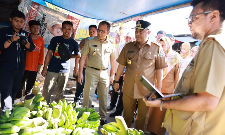Pj Gubernur Sulsel: Inovasi Mobil Inflasi Pemkot Makassar Itu Keren