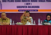 Duet Bersama Ketua Dekranasda, Bupati Andi Utta Ungkap Filosofi Usaha ke IRTP