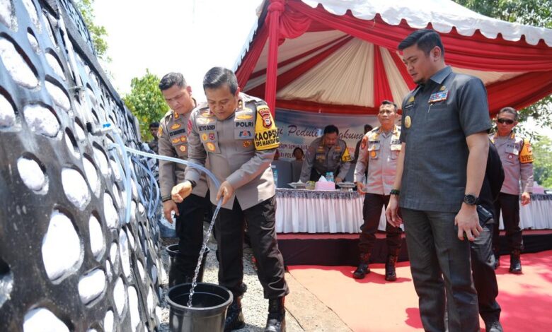 Bupati Gowa Berterimakasih Polri Bangun Sumur Bor Untuk Masyarakat Pattalassang