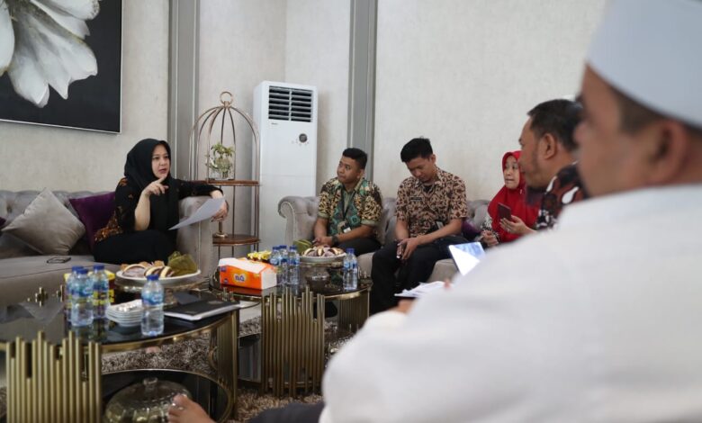 Fatmawati Rusdi Tekankan Penguatan Keagamaan Berbasis Kelurahan