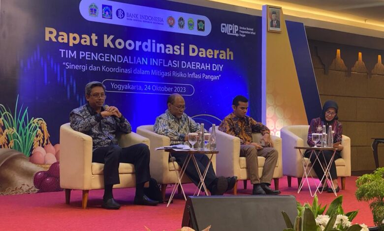 Pj Sekprov Andi Muhammad Arsjad Beberkan Strategi Sulsel Sukses Kendalikan Inflasi di Hadapan TPID Yogyakarta