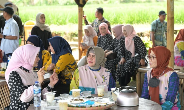 TP PKK Makassar Perkuat Wawasan Pengelolaan 10 Program PKK dengan TP PKK Bogor