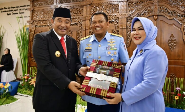 Sertijab Pangkoopsud II Bertepatan Ulang Tahun Marsda Budhi Achmadi, Pj Gubernur Bahtiar Ucapkan Selamat Bertugas