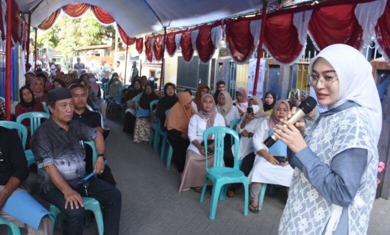 Anggota DPRD Makassar Budi Hastuti Terima Keluhan Warga Soal Krisis Air Bersih dan Lampu Jalan