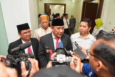 Pj Gubernur Bahtiar Paparkan Lanskap Pembangunan Sulsel di Dies Natalis UIN Alauddin
