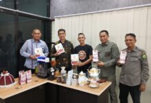 Kepala Bappelitbangda Luwu Perkenalkan Kopi Khas Latimojong