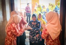 Indira Yusuf Ismail Dampingi DWP Kota Makassar Studi Tiru ke Jawa Timur