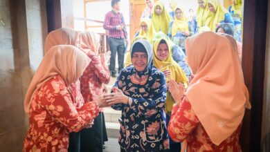 Indira Yusuf Ismail Dampingi DWP Kota Makassar Studi Tiru ke Jawa Timur