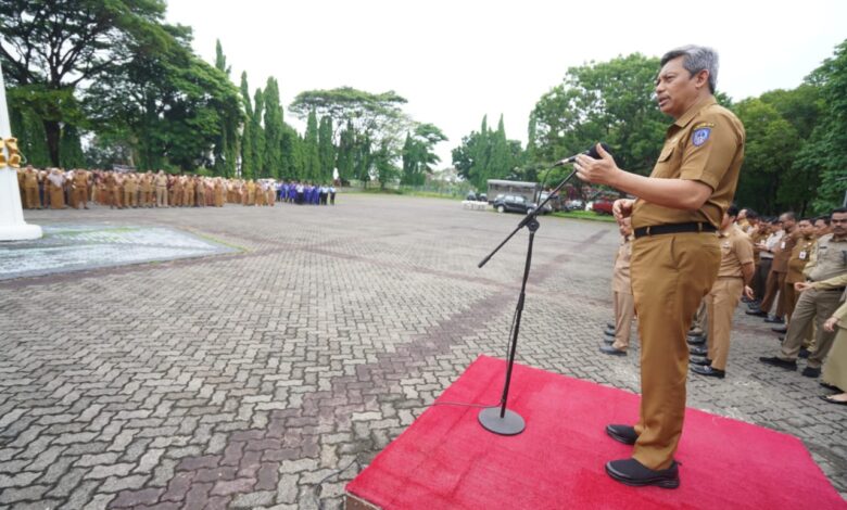 Pj Sekda Sulsel Jadi Pembina Apel Perdana di Tahun 2024, Ini Pesannya