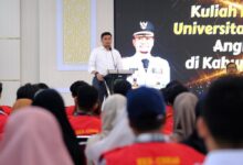 Adnan Sebut Mahasiswa KKN Tematik Sumbangsih Unhas Untuk Gowa