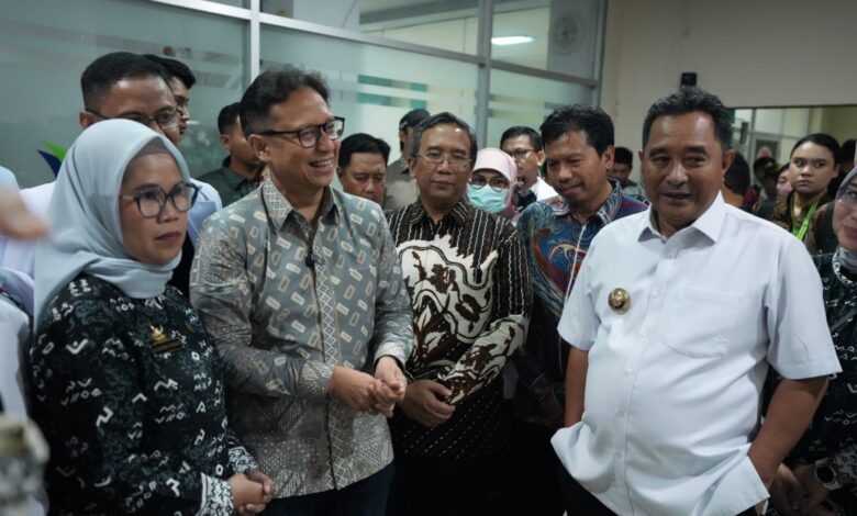Kunjungi Tiga Rumah Sakit, Menkes dan PJ Gubernur Sulsel Pastikan Pelayanan Berkualitas