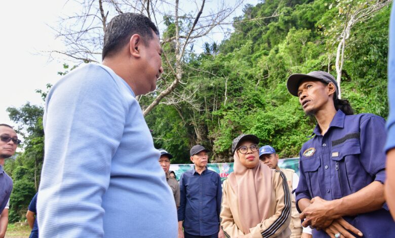 Penerima Kalpataru Apresiasi Upaya Pj Gubernur Bahtiar Lestarikan Lingkungan di Rammang-rammang