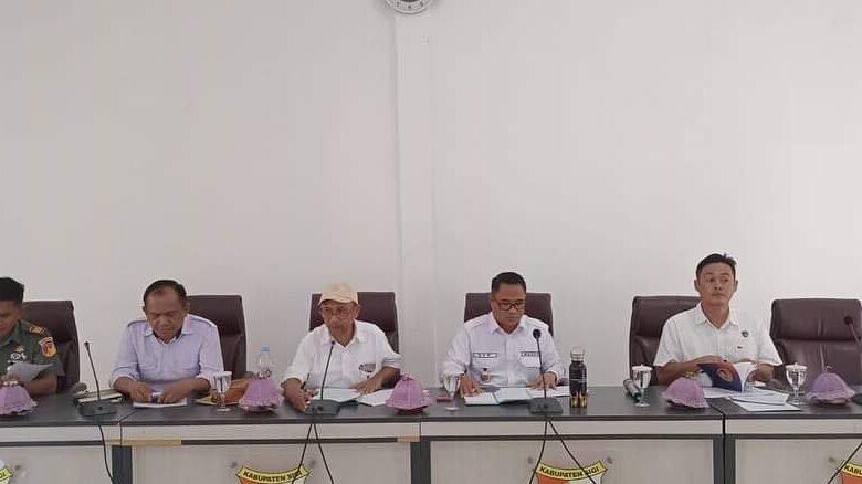 Wabup Sigi Pimpin Rapat Bahas Penanganan Tanaman Sawit