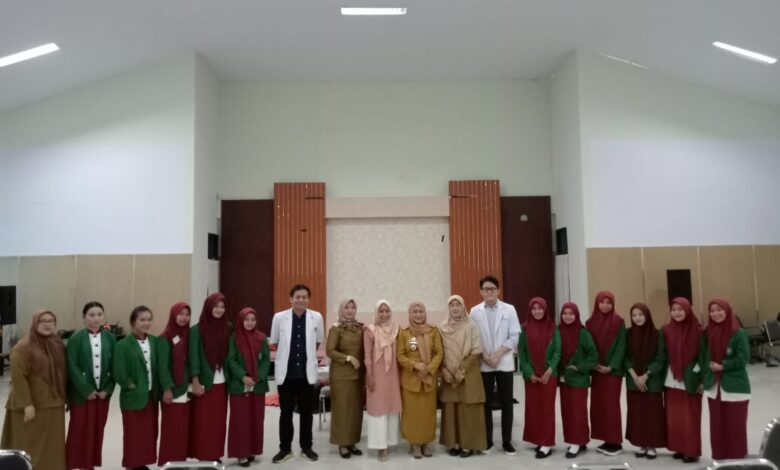 Mahasiswa Megarezki Makassar Praktik Klinik di RSUD Andi Sultan Dg Radja