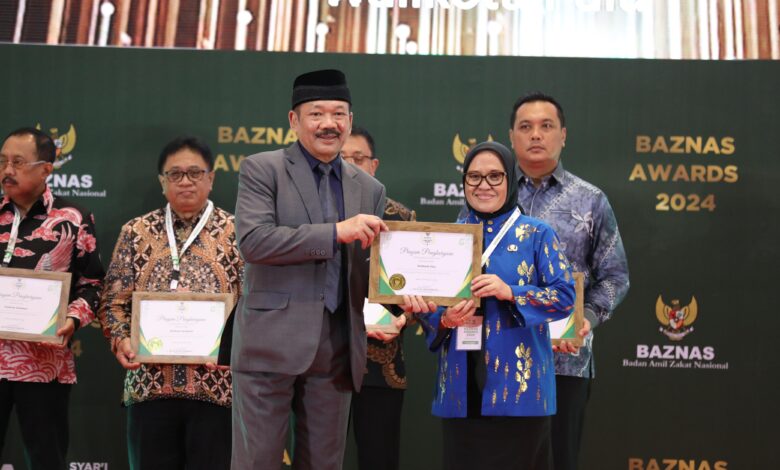 Wali Kota Palu Hadianto Rasyid Raih Penghargaan Baznas Award 2024