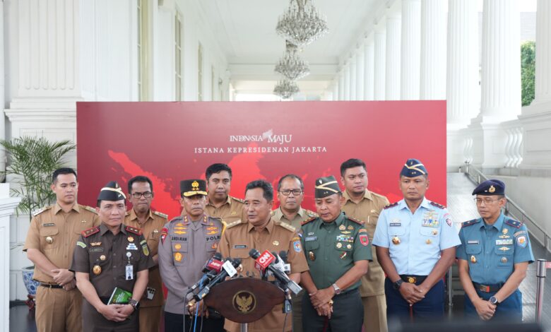 Pj Gubernur Bahtiar Paparkan Rencana Pembangunan Sulsel di Depan Presiden Jokowi