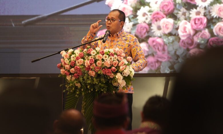 Danny dan Ribuan Umat Kristiani Serukan Pemilu Damai di Perayaan Natal Oikumene