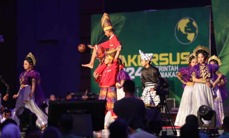 Tari Pajoge Macenning Awali Rangkaian Rakorsus Pemerintah Kota Makassar