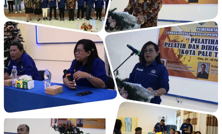 Wakili Wali Kota, Kalak BPBD Buka Pelatihan Pelatih dan Dirigen Paduan Suara Tingkat Kota Palu