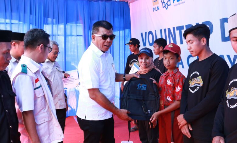 PLN Bagi Bantuan di Kahayya Bulukumba: Bedah Rumah hingga Modal Usaha