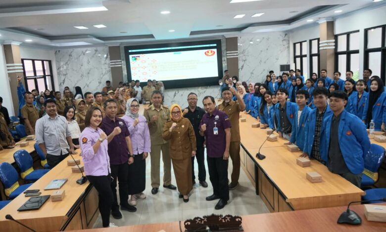 Sekda Kota Palu Lepas Ratusan Mahasiswa FEB Untad Ikuti Kegiatan MBKM