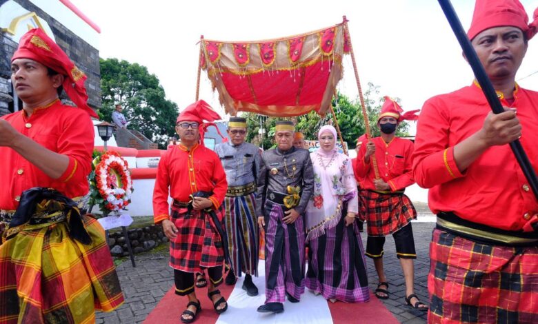 Pj Sekda Gowa Terima Kunjungan Pj Bupati Bone di Makam Pahlawan Arung Palakka di Gowa