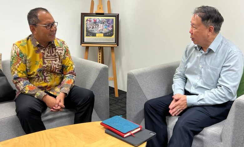 Director CLC Singapore Sanjung Visi Danny Pomanto 'Makassar Masa Depan'