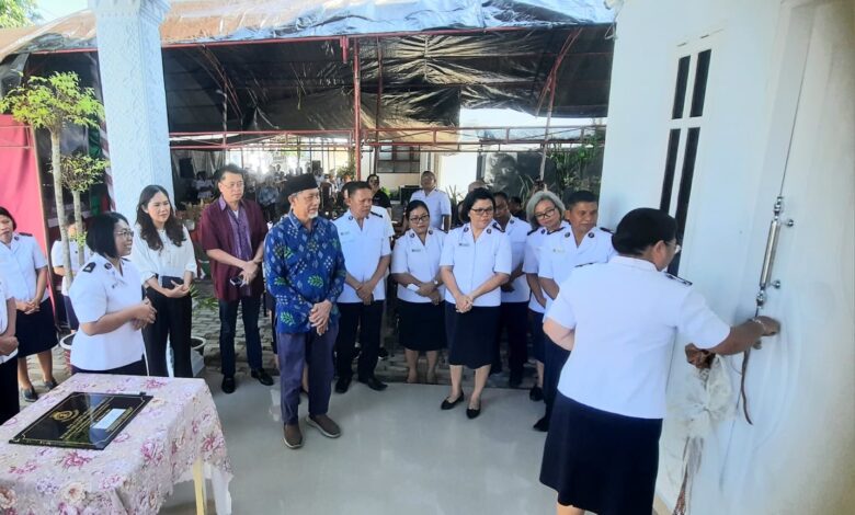 Asisten Pemerintah dan Kesra Hadiri Peresmian Rumdis Opsir KPD Palu Raya