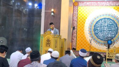 Bupati Andi Utta Tarawih Pertama di Masjid ICDT Bulukumba