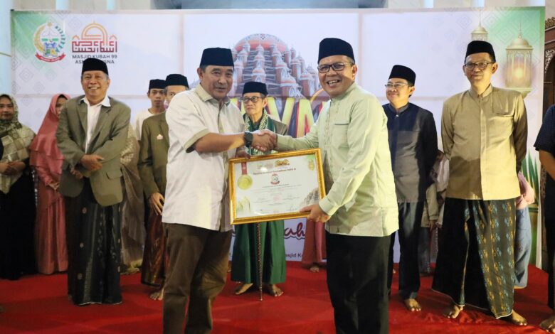 Pj Gubernur Bahtiar dan Danny Pomanto Hadiri Peringatan Nuzulul Qur’an di Masjid Kubah 99 Asmaul Husna