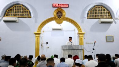 Bawakan Ceramah Singkat di Subuh Pertama Ramadan 1445 Hijriah, Danny Pomanto Ingatkan Peran Jagai Anakta'