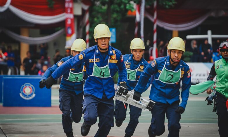 HUT Ke-105 Damkar Indonesia, Damkar Makassar Sabet Juara 1 Hose Laying