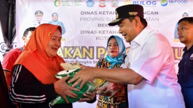 Pj Gubernur Bahtiar Lanjutkan Peninjauan Safari Ramadan Gerakan Pangan Murah Makassar di Tiga Titik