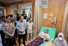 Danny dan Pj Gubernur Pastikan Layanan Kesehatan di Makassar Selalu Siap saat Lebaran