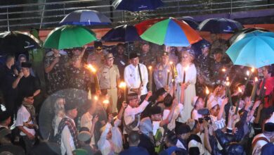 Pj Gubernur Sulsel Apresiasi Wali Kota Makassar Gelar Festival Takbir dan obor Tepian Air Sambut Idul Fitri