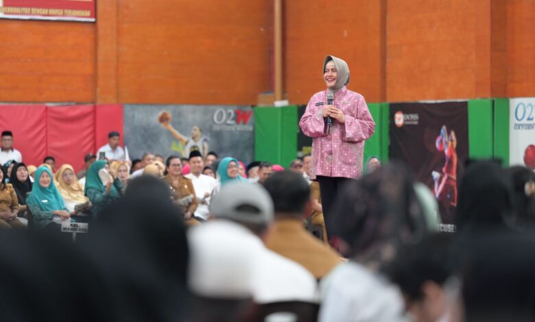 Halalbihalal di Kecamatan Makassar, Indira Yusuf Ismail Pesan Jaga Kekompakan