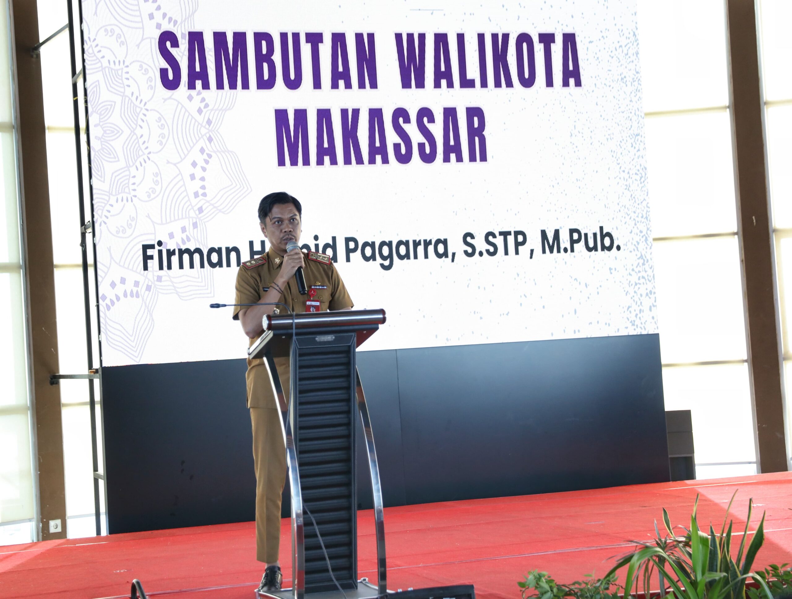 Pj Sekda Berbagi Inovasi Terkait KTR di Forum The 3rd Mayor Meeting For Eastern Indonesia