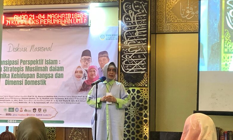 Peringati Hari Kartini, Ketua TP PKK Kota Makassar Buka Diskusi Nasional DDII Sulsel