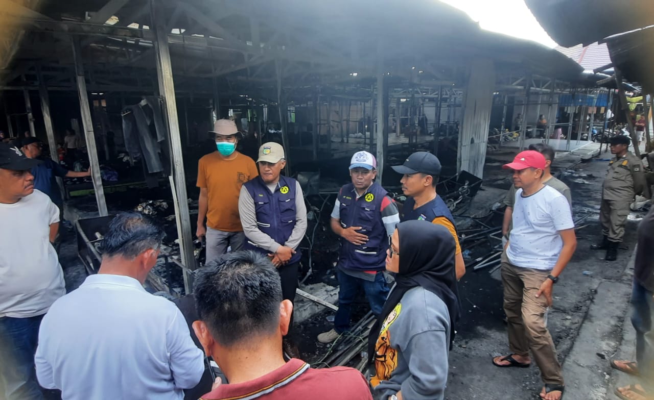 Wakili Wali Kota, Sekda Irmayanti Tinjau Pasar Masomba Palu Usai Terbakar Hebat