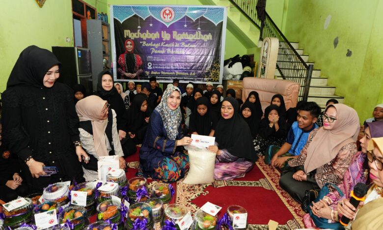 Sofha Marwah Bahtiar Berbagi Bahagia Bersama Anak Panti Asuhan Mawaddah