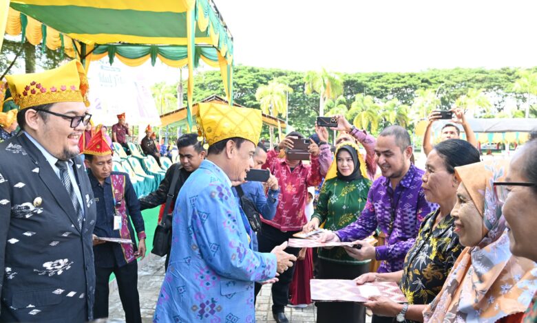 HUT ke-22 Parigi Moutong, Wagub Pimpin Upacara di Kantor Bupati